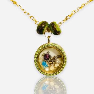 BEACH LIFE boutique charm circle locket pendant necklace + FREE CHARM EXTRAS!